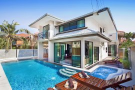 Villa italyan boya